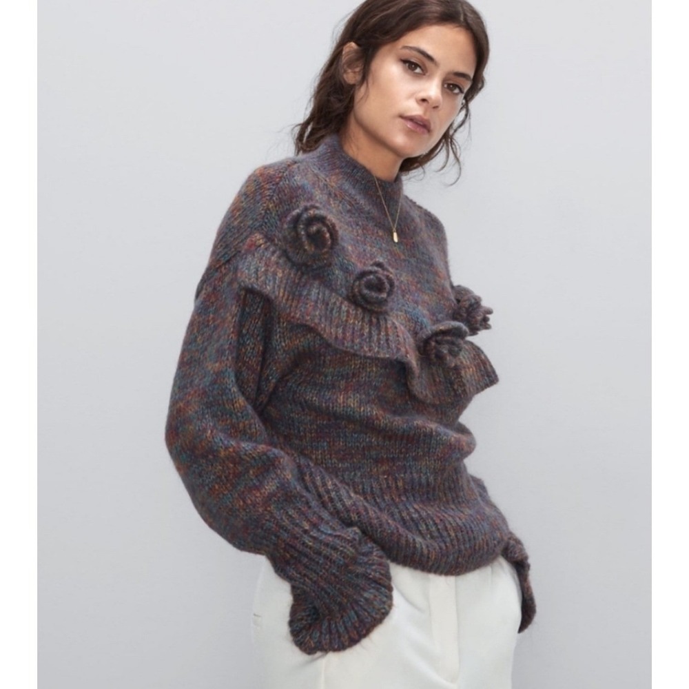 ZARA Mock Neck Ruffle Flower Knit Sweater Women's Size‎ Medium